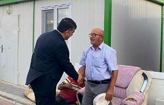 Fadıloğlu, depremzedeler ile bir araya geldi