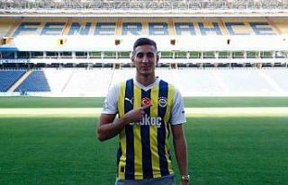 Fenerbahçe, Mert Müldür’ü kadrosuna kattı