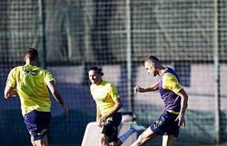 Fenerbahçe, Twente maçı hazırlıklarını sürdürdü