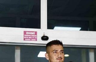 Fenerbahçe’nin yeni transferi Cengiz Ünder İstanbul’a...