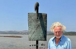 Festivalde bronz eserin parçaları çalındı