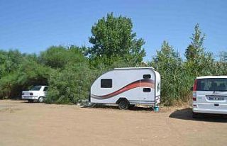 Fethiye’de park alanındaki karavanlar kaldırıldı