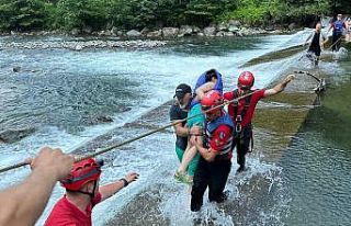 Fırtına Deresinde akıntıya kapılan oğlunun peşinden...