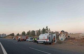 Gaziantep’te kontrolden çıkan hafriyat kamyonu...