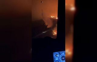Gece görüşlü helikopterlerin yangına müdahalesi...