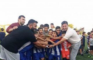 Gediz’de futbol turnuvası