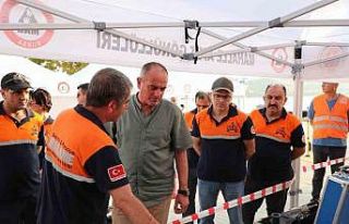 Gemlik Belediyesi’nden Mahalle Afet Gönüllüleri’ne...