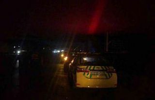 Gemlik’te kazaya müdahale eden polislere araç...