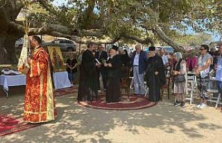 Gökçeada’da ’Meryem Ana’yı anma günü ayini’...