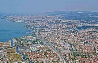 Gölcük depremini geçiren 250 bin bina taranacak