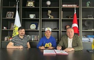 Göztepe, Ankaragücü’nden Fıratcan Üzüm’le...