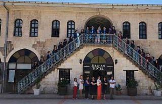 Güzellik uzmanları Şirehan’dan geçti