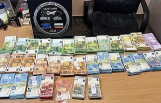 Hollanda’dan Türkiye’ye gelen tırda 200 bin...