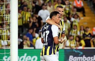 İrfan Can Kahveci, golle tanıştı