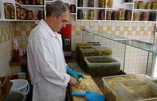 İzmit’in ilk turşucusu "sirke" dedi