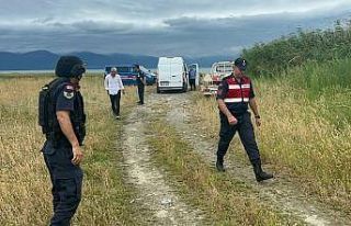 İznik Gölü’nde top mermisi bulundu