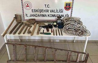 Jandarmadan kaçak kazıya suçüstü