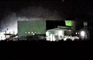 Kağıt fabrikasında çıkan yangın kontrol altına...