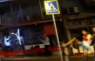 Kanlar içindeki şahıs kelepçenin sıkı olmasına...