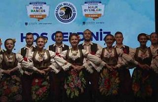 Kartal’da 2. Uluslararası Halk Oyunları Festivali...
