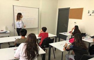 Kayapınar Eğitim Akademilerinden LGS başarısı