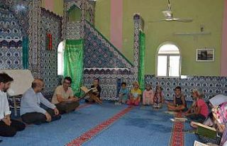 Kaymakam Okumuş Yaz Kur’an Kursu öğrencileriyle...