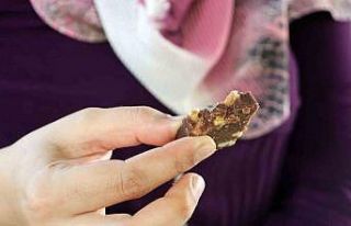 Kayseri’de şok olay: Aldığı helvanın içinden...