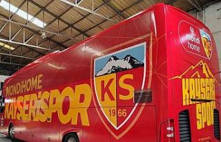 Kayserispor otobüsüne yeni makyaj