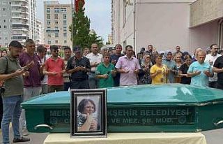 Kazada hayatını kaybeden hemşireye hüzünlü veda