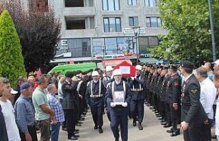 Kazada ölen uzman çavuş askeri törenle son yolculuğuna...