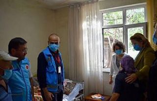 Kırklareli Müftülüğünden yatalak iki hastaya...