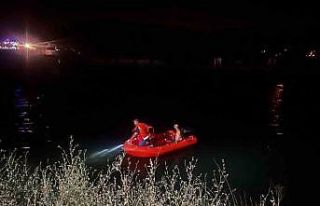 Kızılırmak’ta kaybolan şahsı arama çalışmaları...