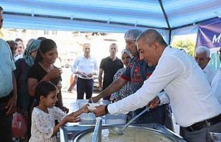 Koçarlı Belediyesi’nden 5 bin kişilik aşure...