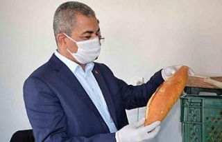 Koçarlı Belediyesi’nin ürettiği halk ekmeklere...