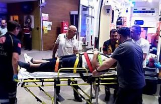 Kontrolden çıkan araç takla atarak ters döndü:...