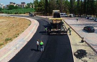 Konyaaltı’nda yollar yenileniyor
