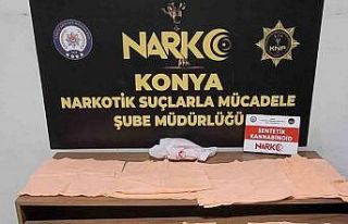 Konya’da peçeteye emdirilmiş 50 milyonluk uyuşturucu...