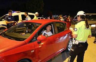 Konya’da şok uygulama: 180 polis ile 800 kişi...