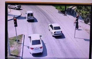 Konya’da sürücülere havadan ceza yağdı