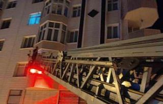 Kötü kokuların geldiği evden ceset çıktı