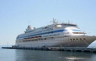 Kruvaziyer gemisi Sinop’a geldi