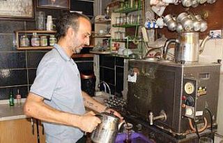 Kültür merkezi gibi çay ocağı