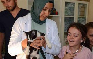 Kur’an kursu öğrencileri hayvan barınağını...