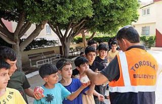 Kur’an kursu öğrencilerine dondurma sürprizi