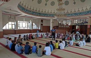 Kur’an kursu öğrencilerine güvenli internet kullanımı...