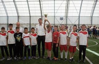 Kur’an kursu öğrencilerinin katıldığı futbol...