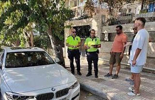 Kuşadası’nda drift yapan alkollü sürücüye...