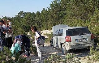 Kütahya iki otomobil çarpıştı: 6 yaralı