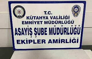 Kütahya’da bir şahsın üzerinde uyuşturucu ele...