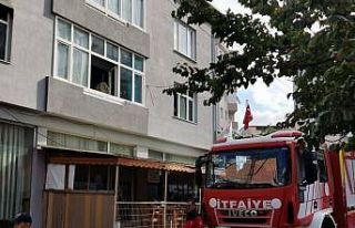 Liseli kızı 25 bıçak darbesiyle öldürüp yaktı,...